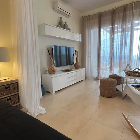 What A View - Panoramic Sea View, Stunning Sunsets & Pool Villa