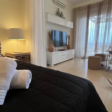 Willa What A View !!! *