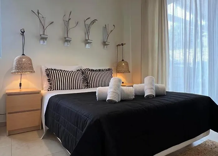 What A View Villa - Panoramic Sea View, Stunning Sunsets & Pool ハニア