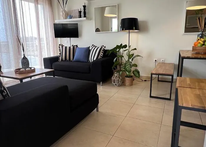 What A View Villa - Panoramic Sea View, Stunning Sunsets & Pool Willa