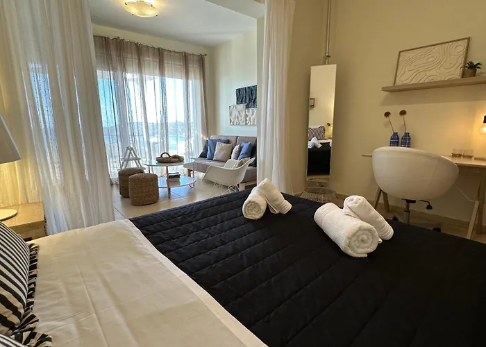 What A View Villa - Panoramic Sea View, Stunning Sunsets & Pool ヴィラ ハニア